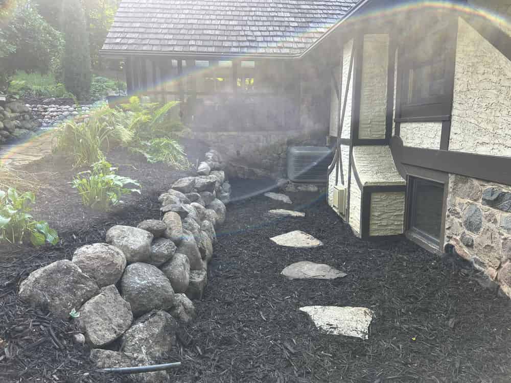 Boulder Walls image